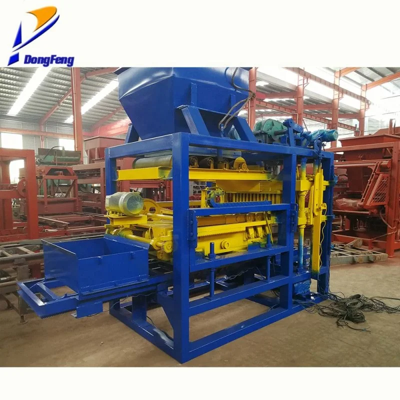 Qtj425 Semiautomatic Cement Brick / Block Making Machine In South