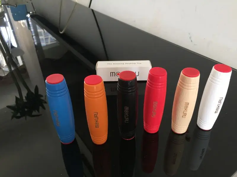 Good Sell Jammer Rollver Toy Desktop Flip Toys Fidget Stick Mokuru