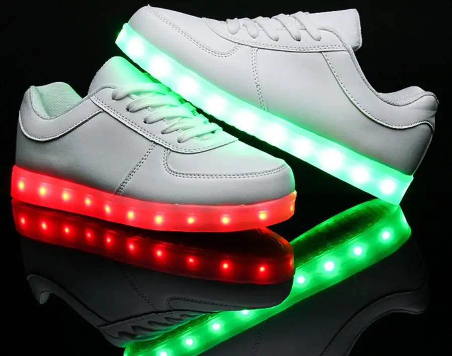 Source Zapatos luces led para zapatos, zapatos para niños con luz led on