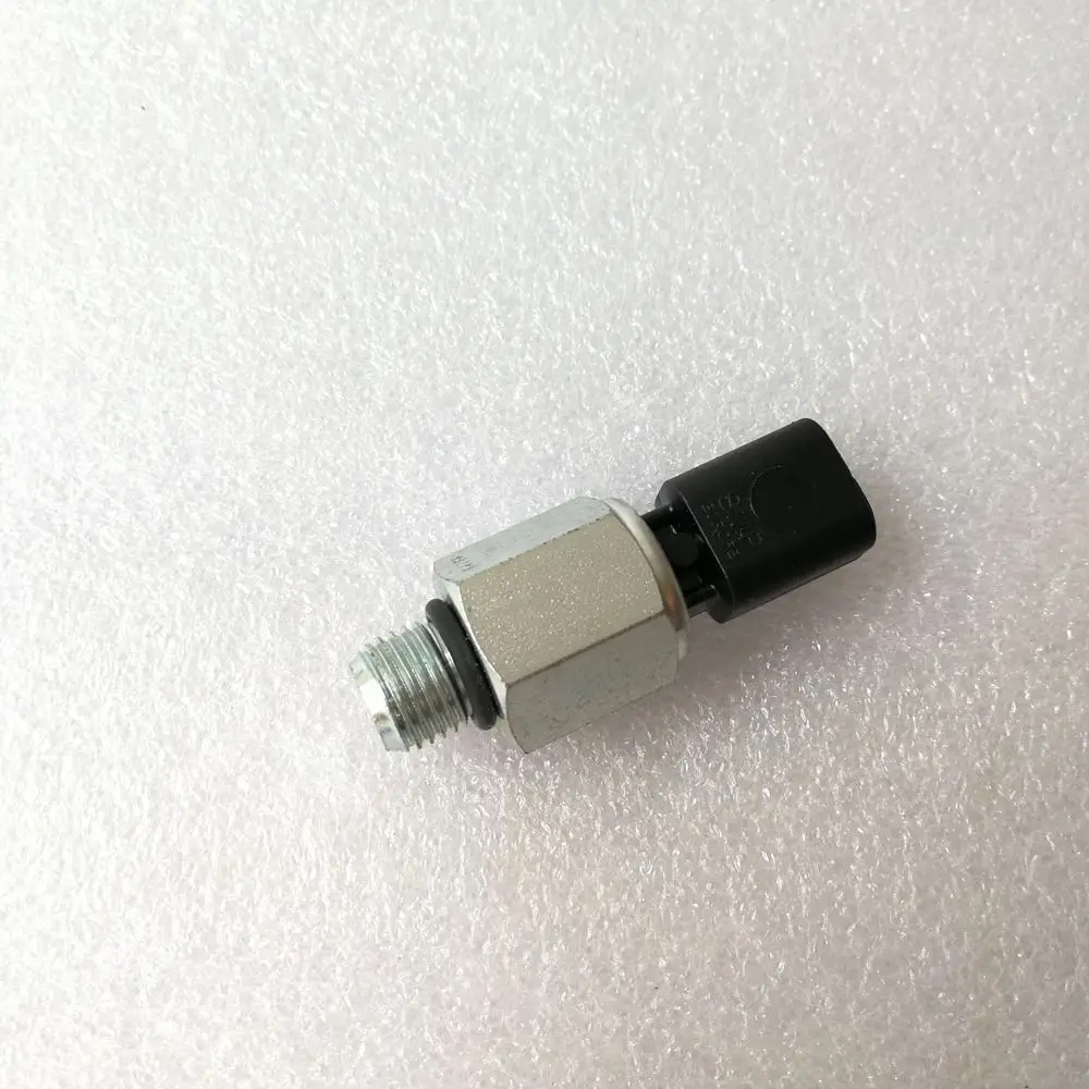 Cummins Engine ISBE Oil Pressure Switch Sensor 2897324 3969395