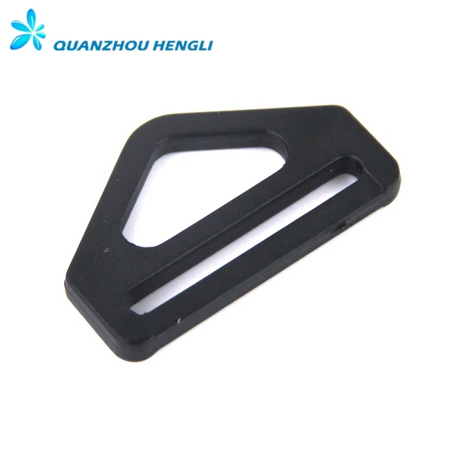 triangle buckle
