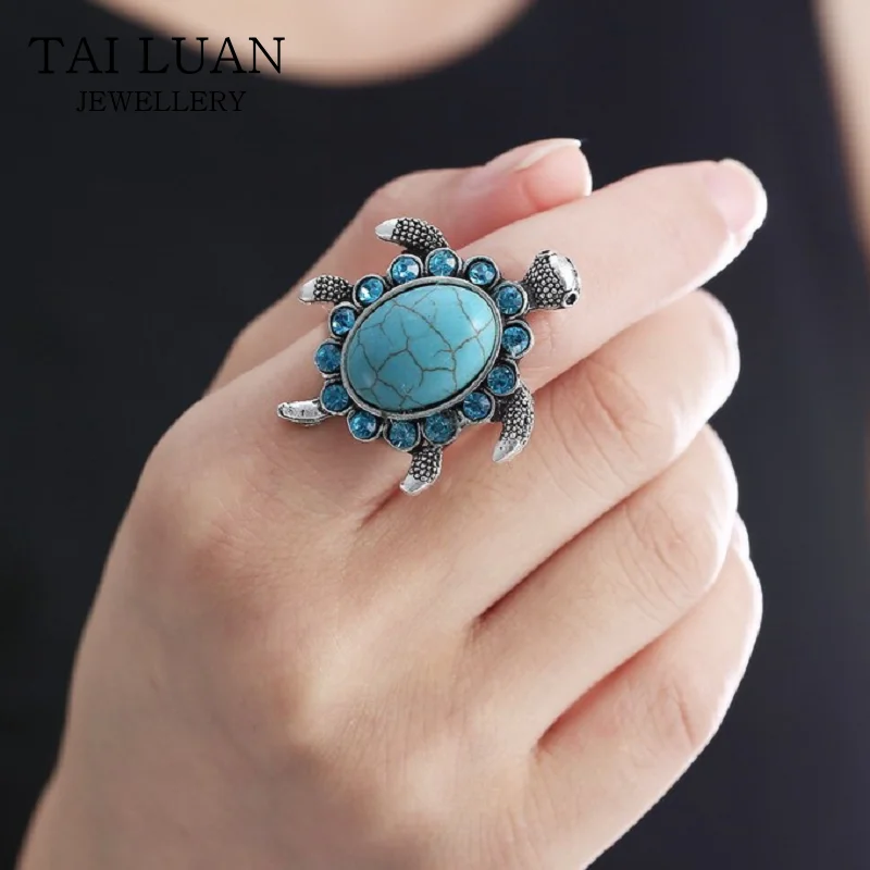 Fake on sale finger ring