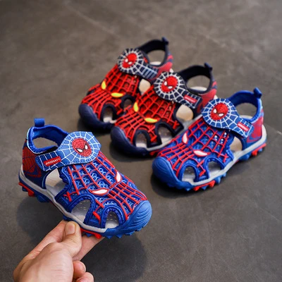 
Летние сандалии «Человек-паук», с закрытым носком 