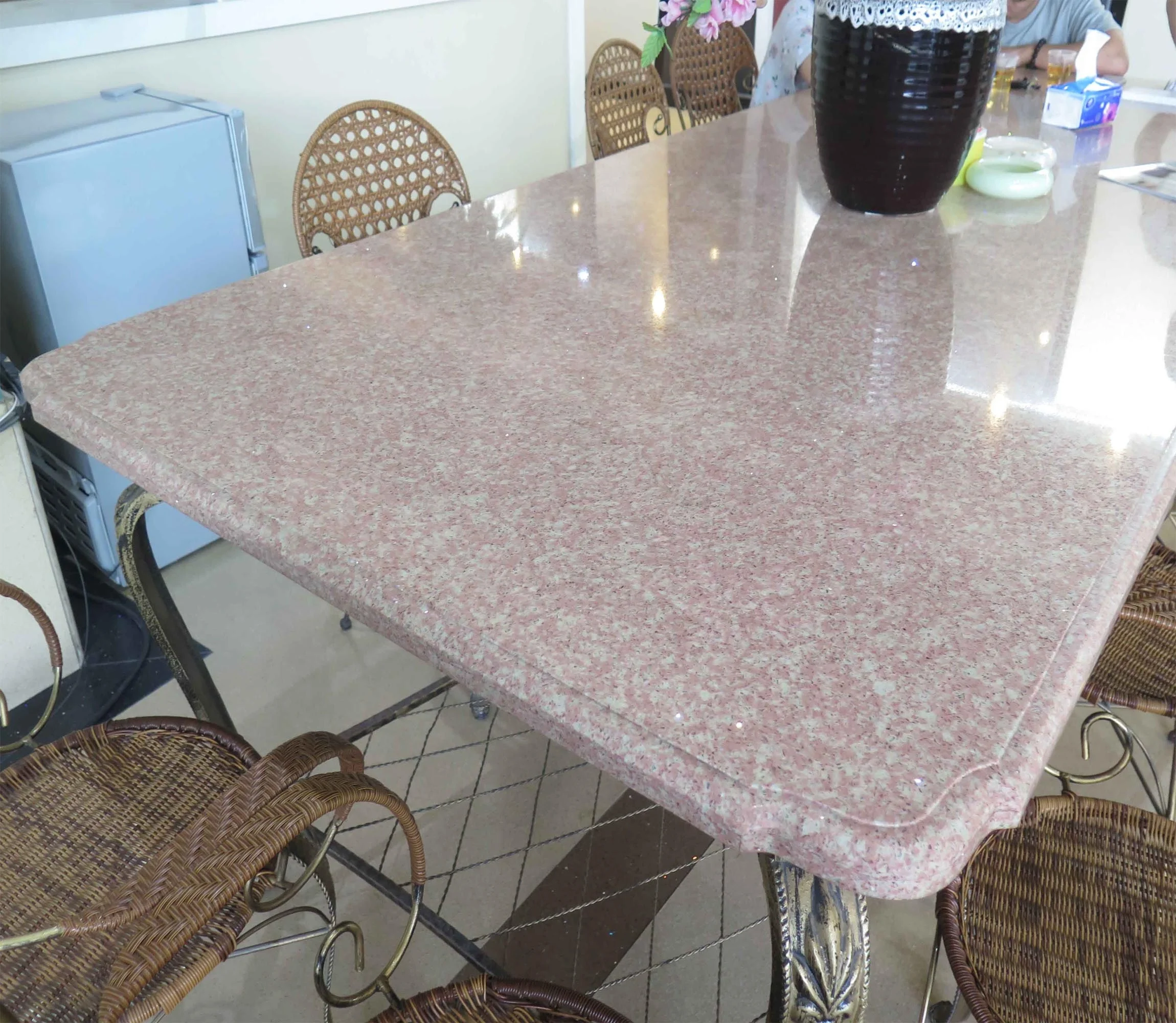 Special Design Edge Pink Quartz Stone Countertops Buy Pink Quartz Stone Countertops Pink Quartz Stone Quartz Countertop Product On Alibaba Com