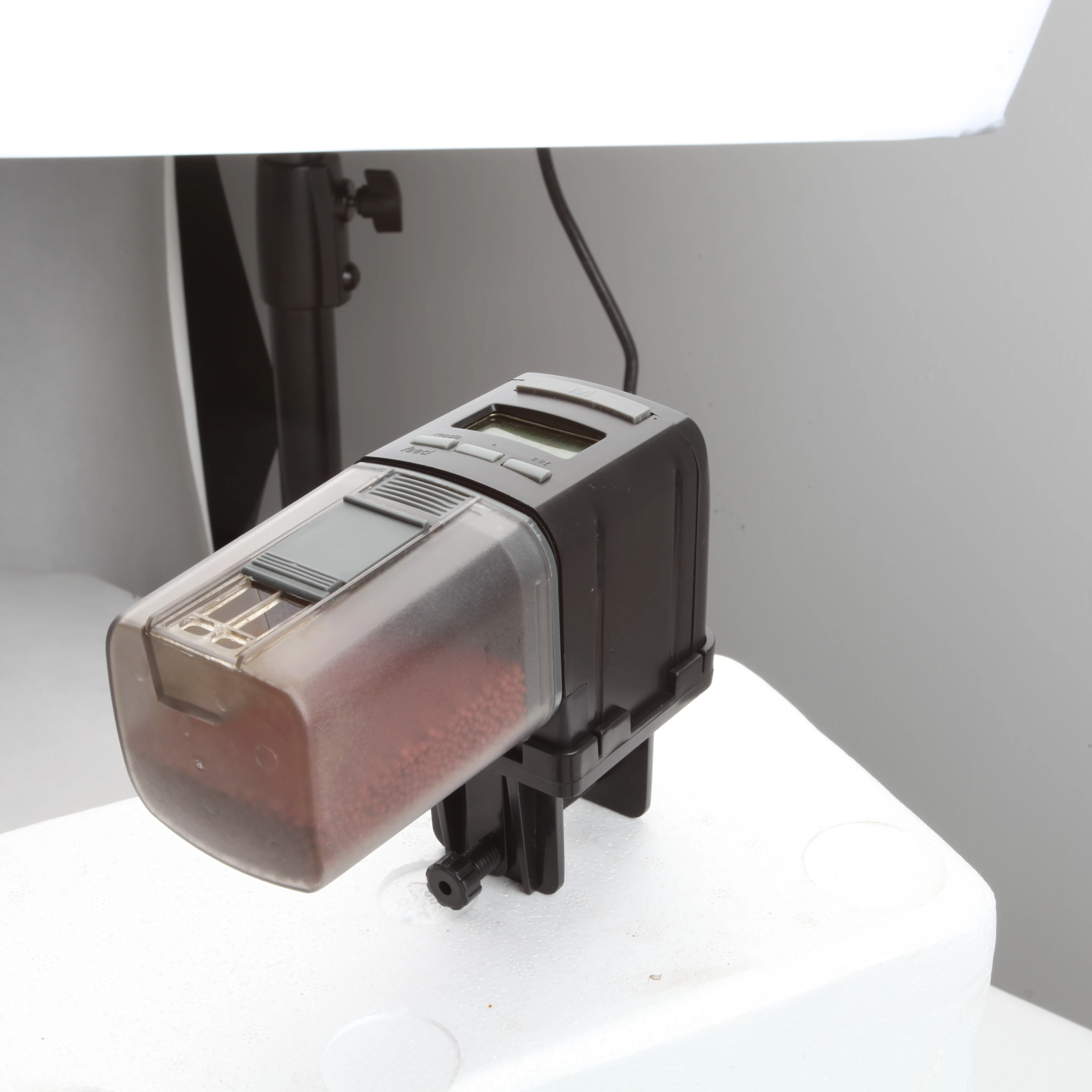 automatic timer fish feeder