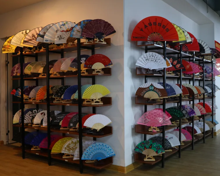 Xi'an Huaai Arts&crafts Co., Ltd. 1