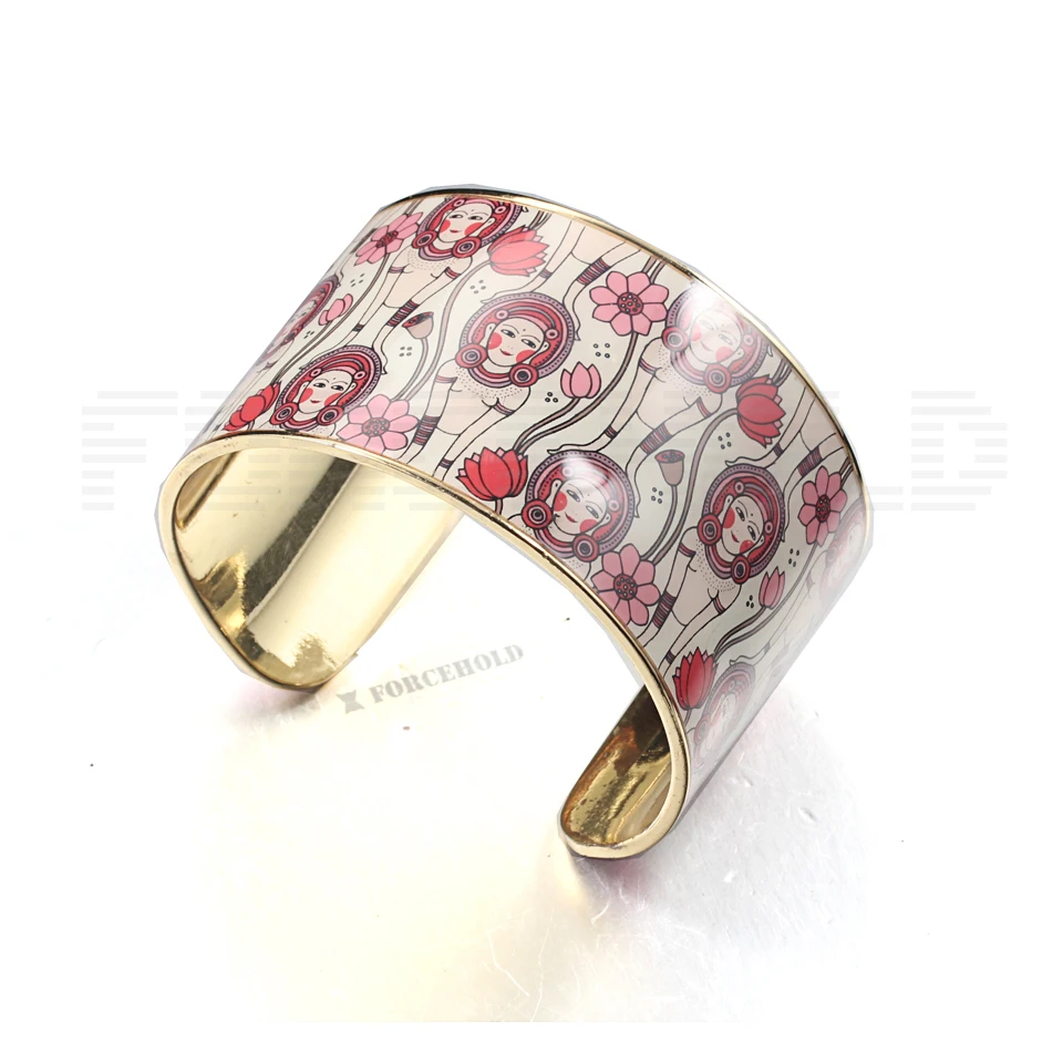 wide enamel bangle