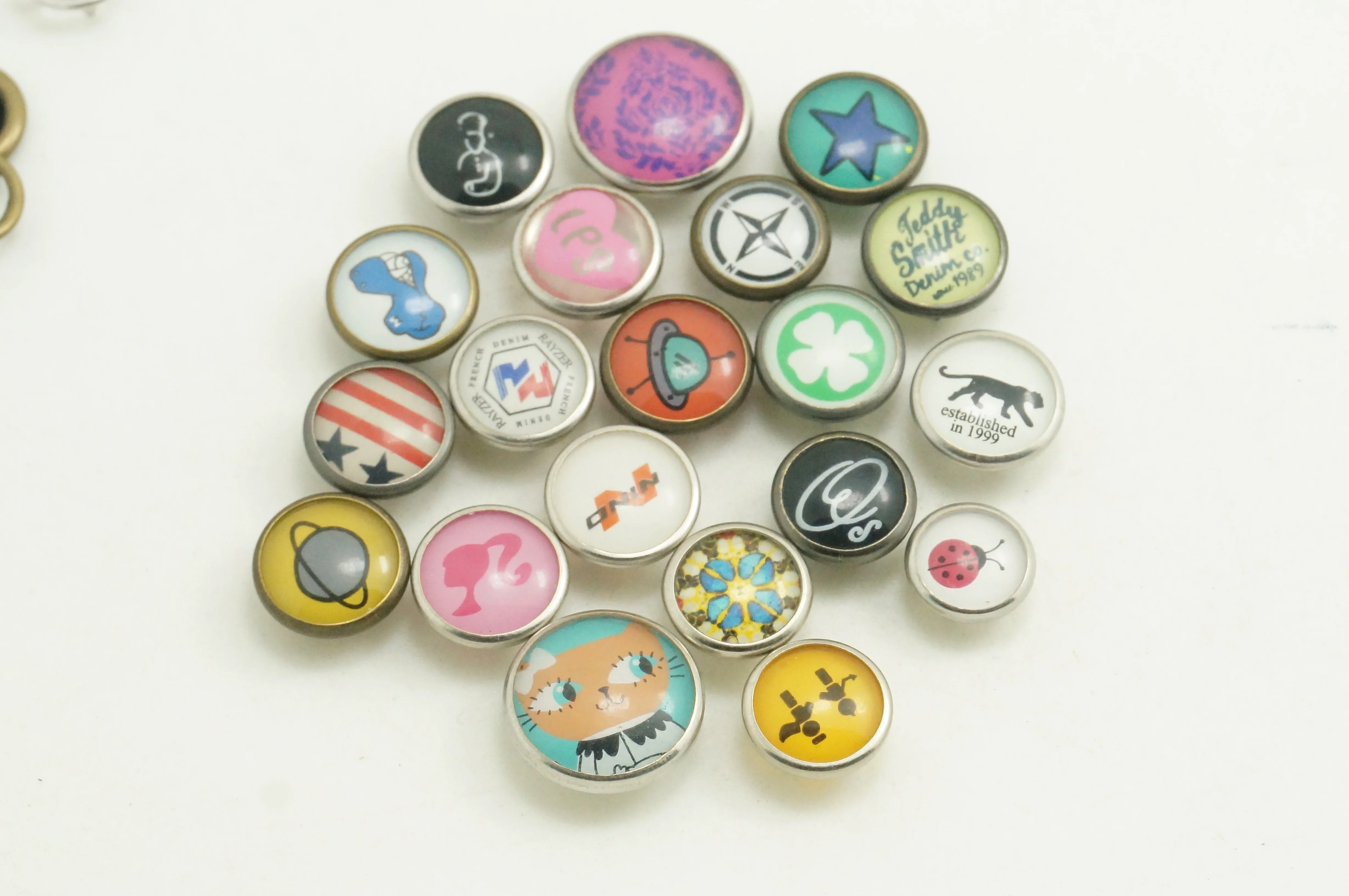 Пользовательские зубец пружинное кольцо металлическая кнопка