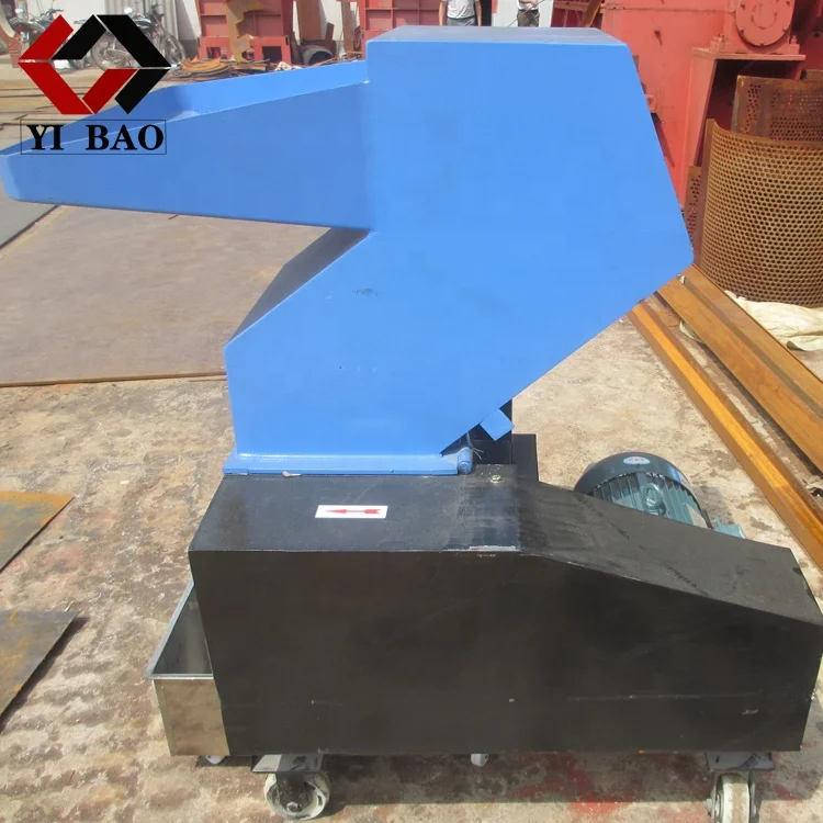 Factory Price Widely Used Small Crusher Mini Plastic Shredder for Sale