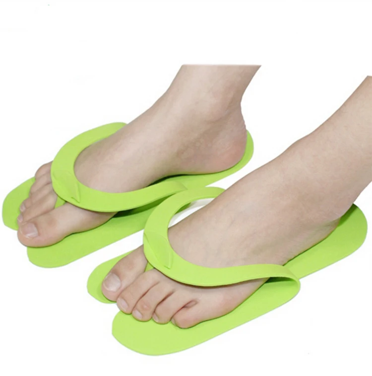 pedicure flip flops