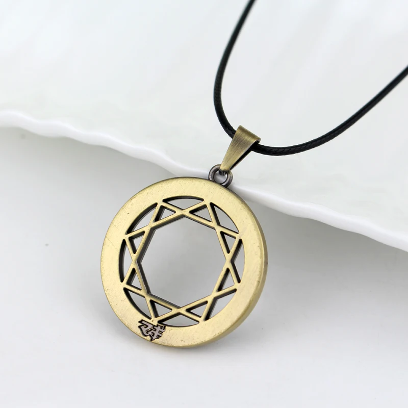 Magic Flute MAGI Eight Star Array Circle Pendant Necklace