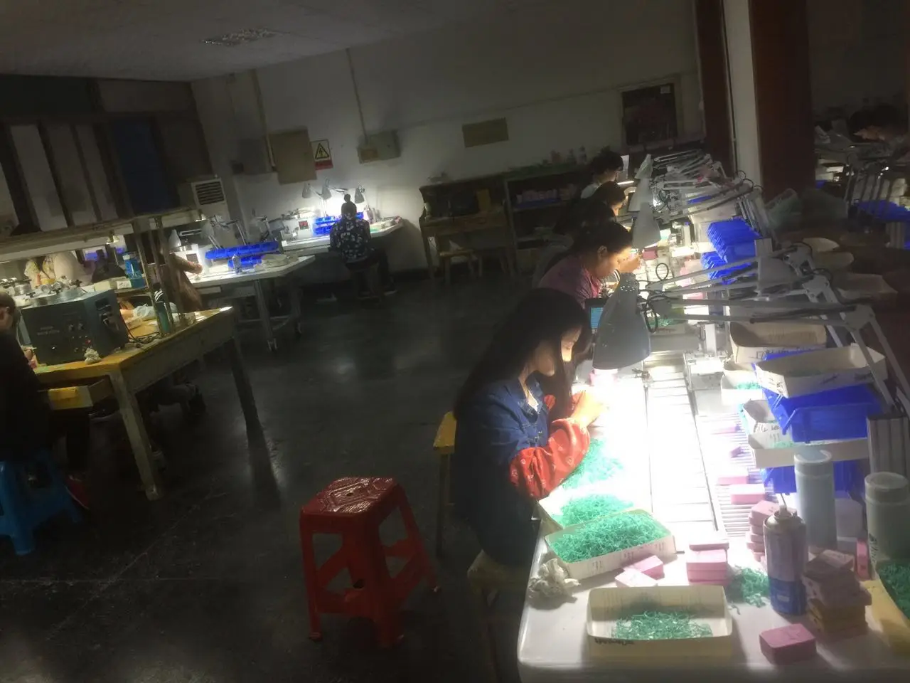 Yiwu Junlu Import And Export Co., Ltd.
