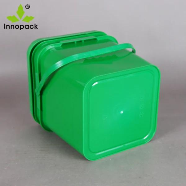 10L Green square Plastic Pail with Lid Washing Powder Bucket PP Plastic Container