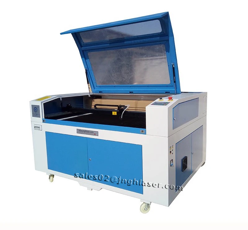 Laser Engraving Machine for Engraving the Cylinder Object