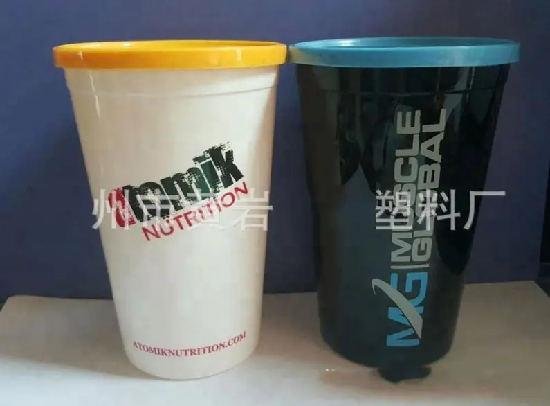 Пластиковая чашка для напитков 22 унции для стадиона на заказ с крышкой