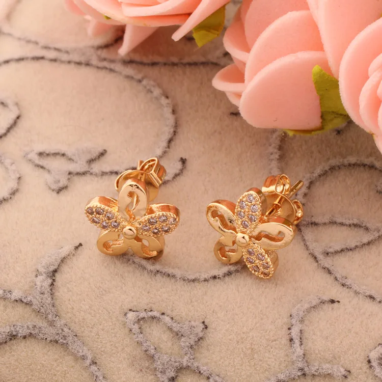 One Gram Gold Stud Earring Multi Stone Floral Design ER3497