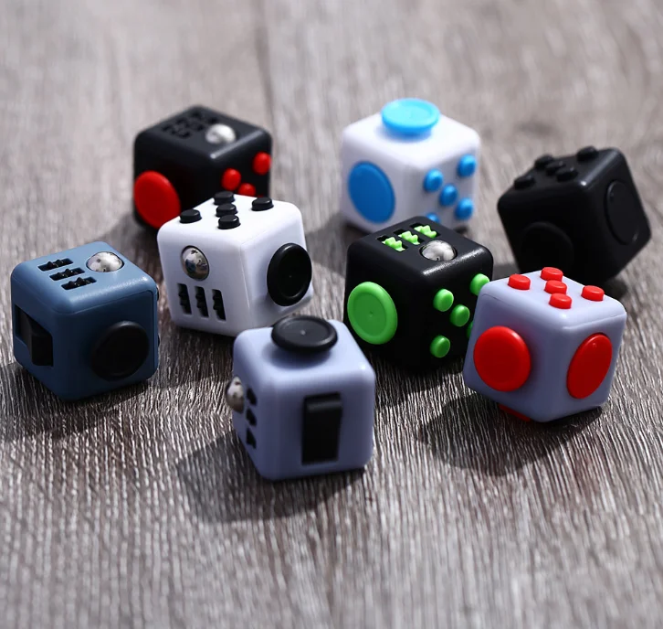 Cubo mágico anti-stress Fidget Toys Cube alivia o estresse e a ansiedade Cube