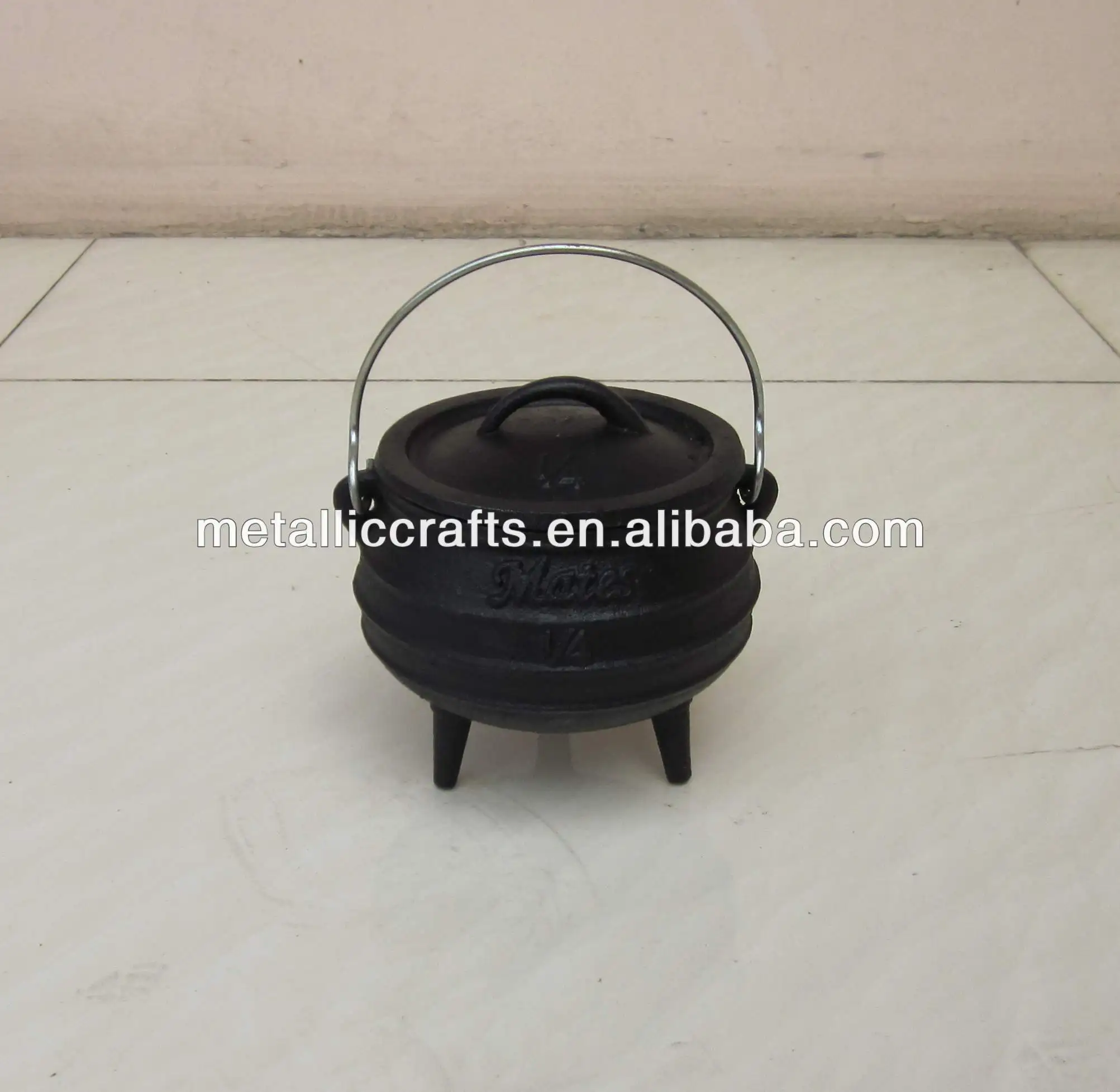 Cast Iron Potjie Cauldron - 4.75 Gallon Size 8 | Cast Iron Cookware