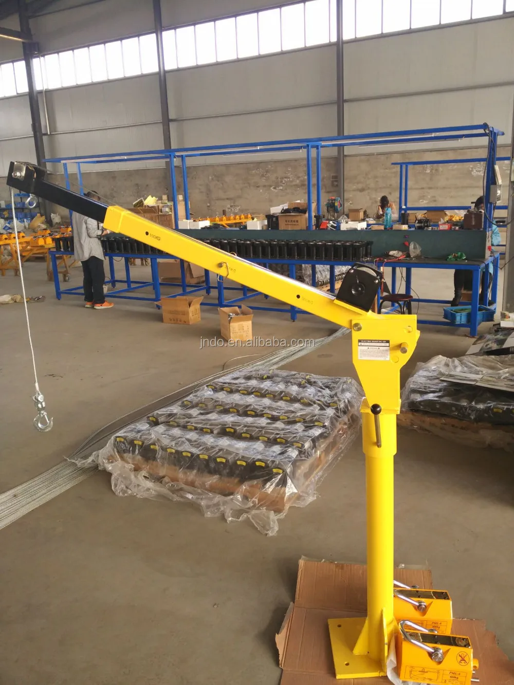 12V DC Small Factory Price DC12v Hoist Winch Truck Crane Vehicular Crane Save Manpower Increase Efficiency with New Style