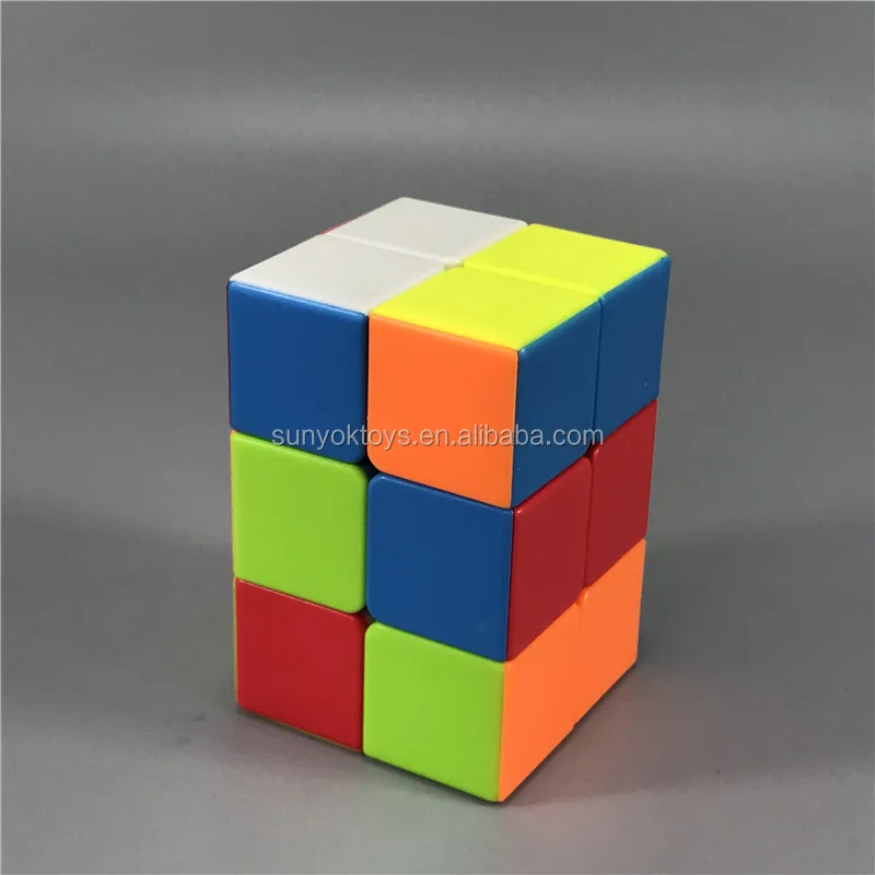 Cubo Magico 3x3x3 Twisty Torção Torre Diferente Cor Da Estrutura Stickerless