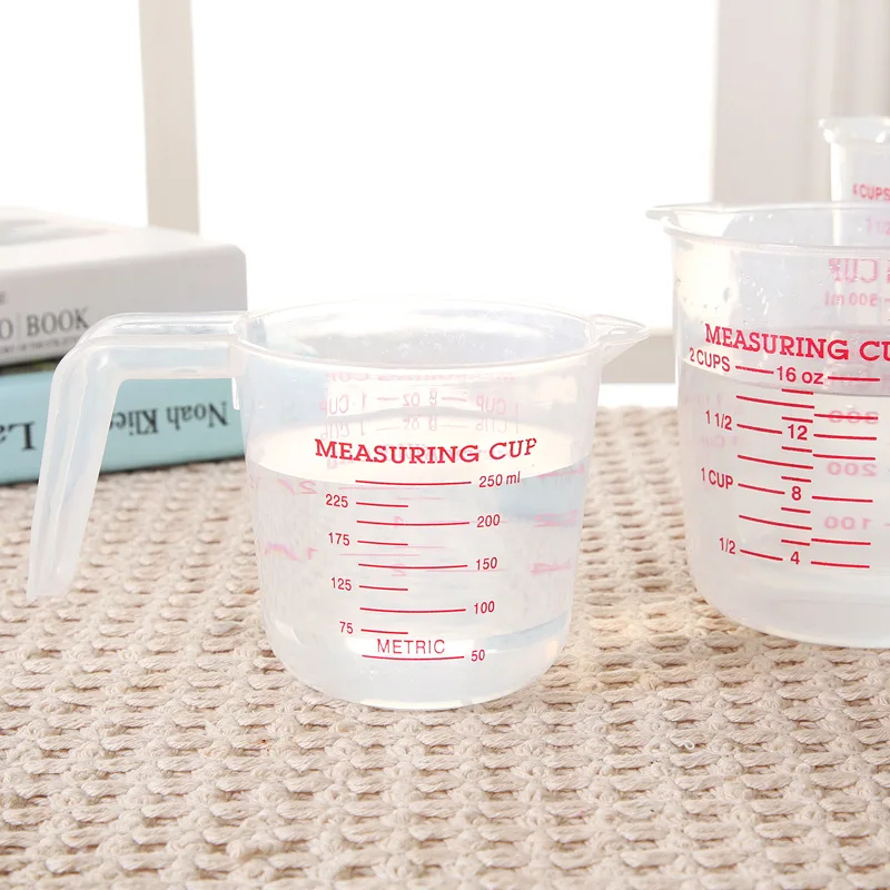 2000ml Plastic PP Polypropylene Bakery Liquid Measuring Cups with  Measurement - China Liquid Measuring Cup and Measuring Cup with Measurement  price