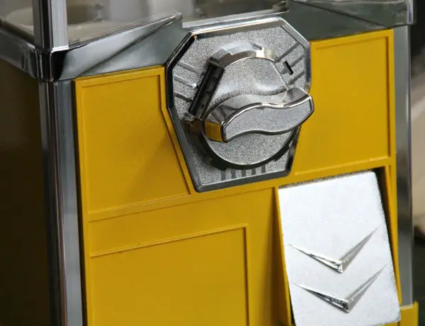 Factory Direct Sales Box Vending Machine Master Slave Vending Machine