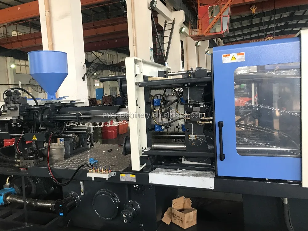 
Автоматическая машина для литья под давлением автомобильных пластиковых деталей по стандартной цене CE, машина для изготовления бампера 