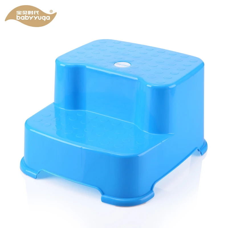 Пластиковый стоячий детский стул для туалета