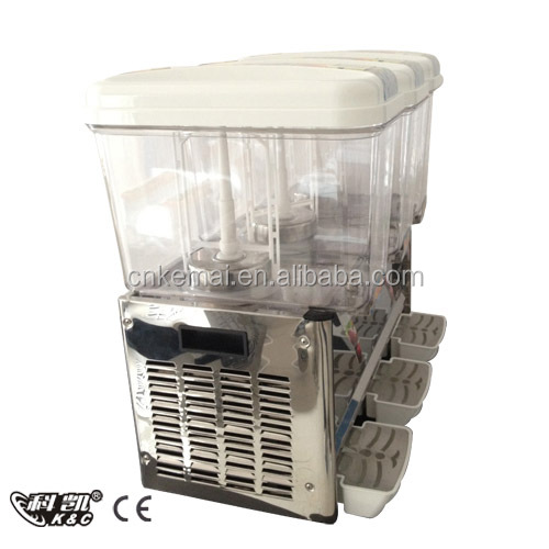 
3 бака, машина для охлаждения и смешивания сока с напитками 