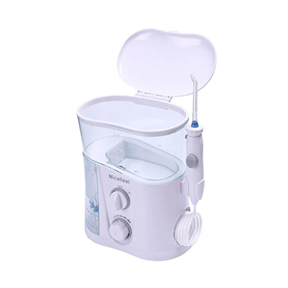 Устройство для орошения полости рта с функцией защиты от ультрафиолета