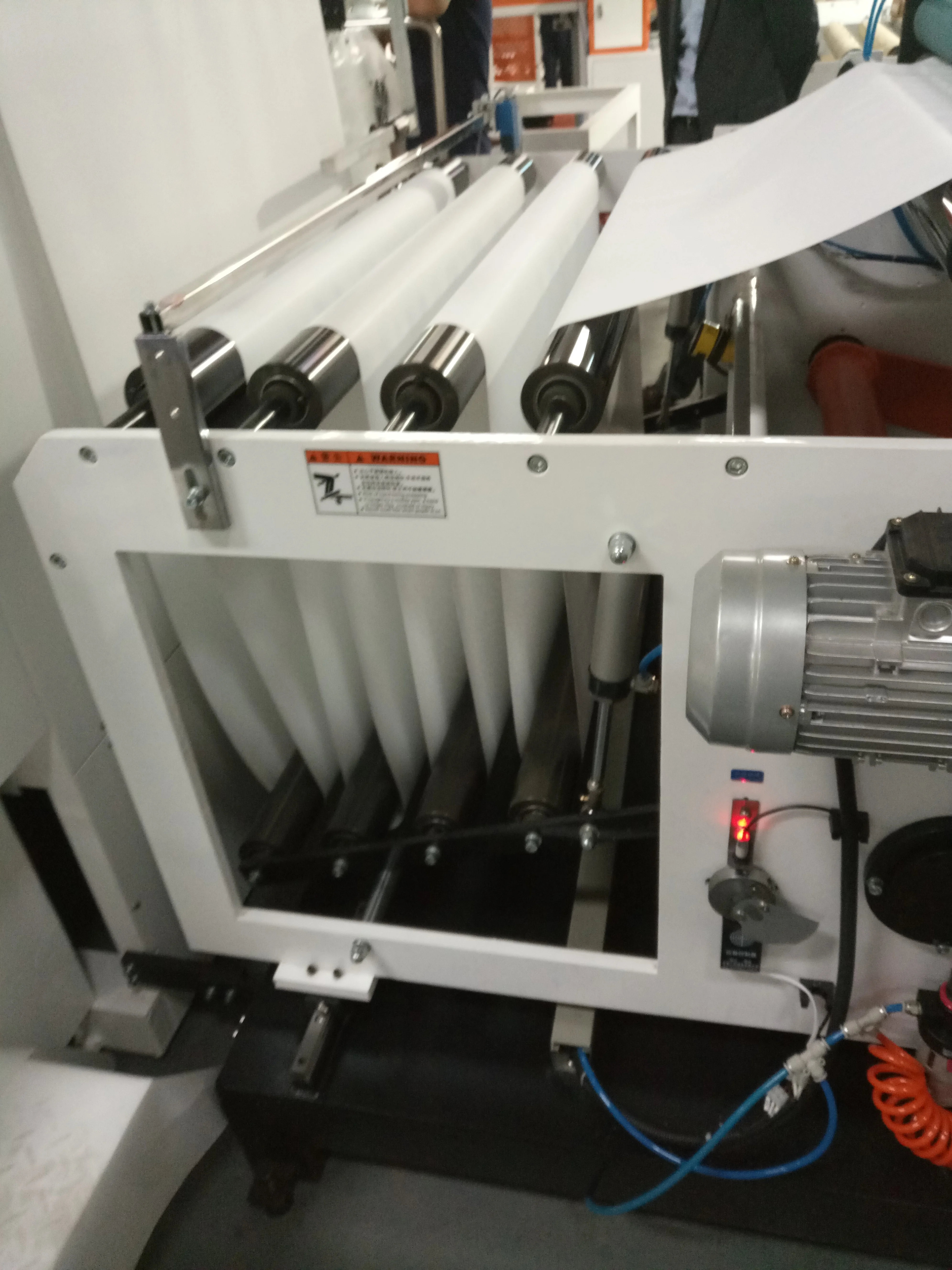 Solar Panel Manufacturing Machines Backsheet EVA TPT Roll to Sheet Cutting Machine with Hole Punching
