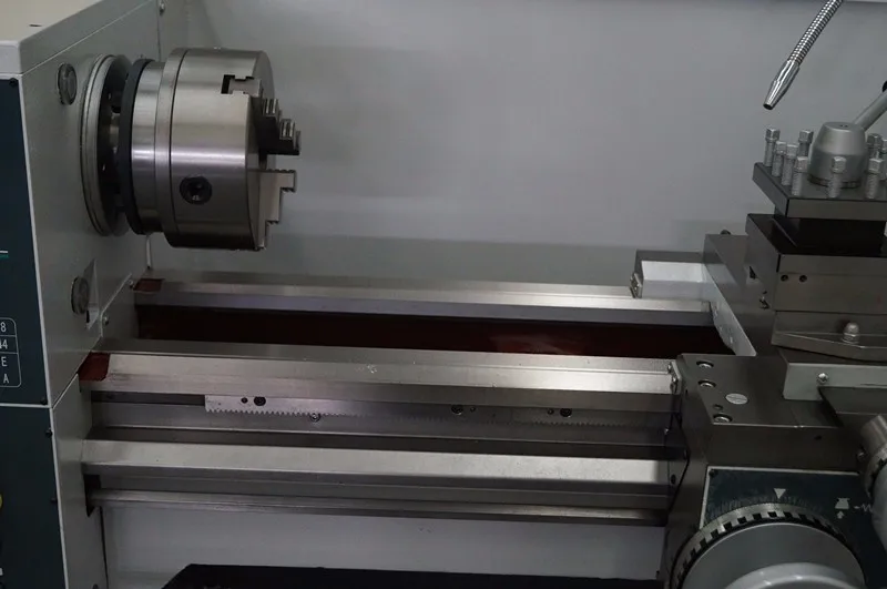 CDS6220 Large Spindle Hole Metal Turning Lathe Machine Feinmechaniker Drehbank Metal