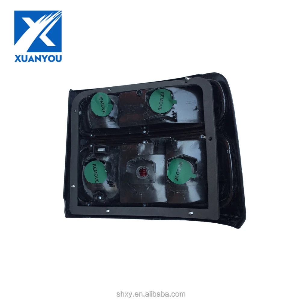 High Quality Tail Light Rear Combination Lamp for Coaster Bus
