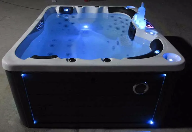 Hot sale 4 person spa hot tub outdoor spa with strong massage power and LED fountains