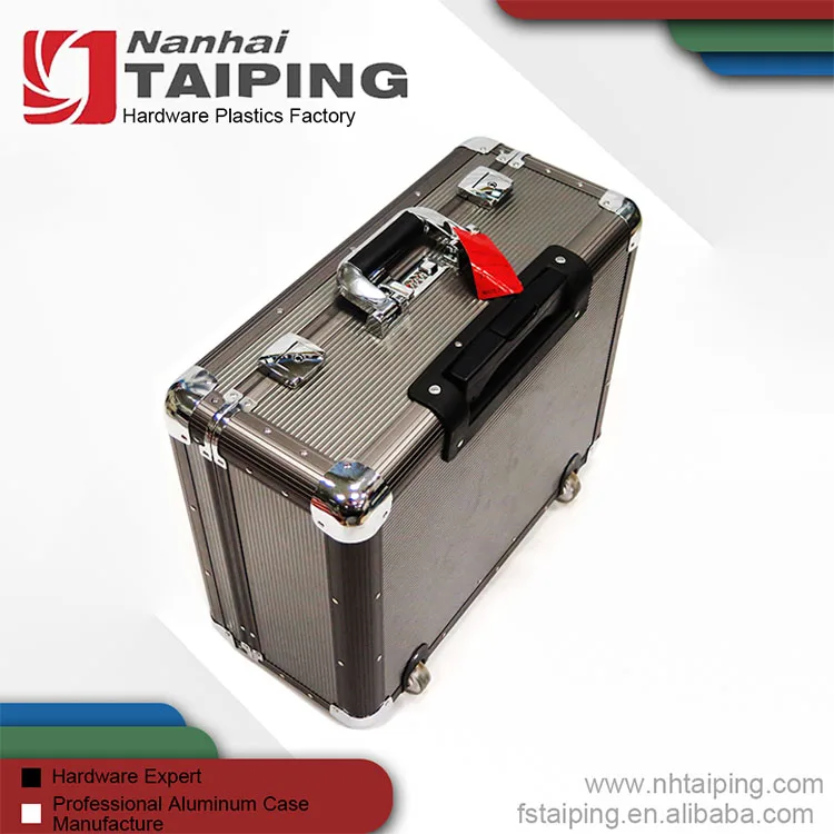 Aluminium Pilot Trolley Case Suitcase Tool Case With Wheels