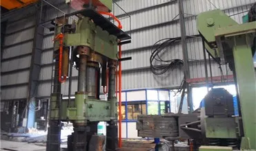 Fully Automatic Modern Hot Forging Stretching Press Machine for Big Open Die Forging 3150T