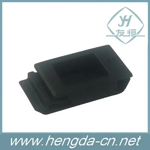 Пластиковые защелки R-017