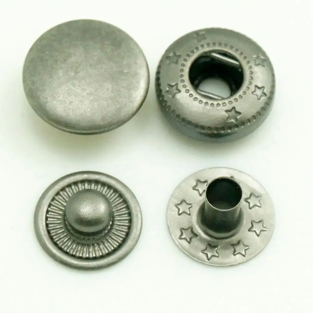 dry cleaning feature jacket metal buttons