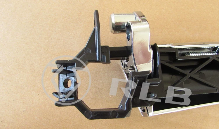 Auto Pars for Hiace Front Door Outer Handle(chrome) 69210-26040 R 69220-26040 L