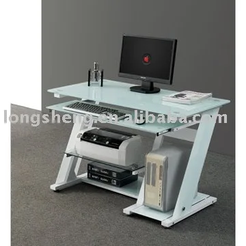 Featured image of post Modern White Gloss Computer Desk / The white finish is very bright and airy.perfect size for two.