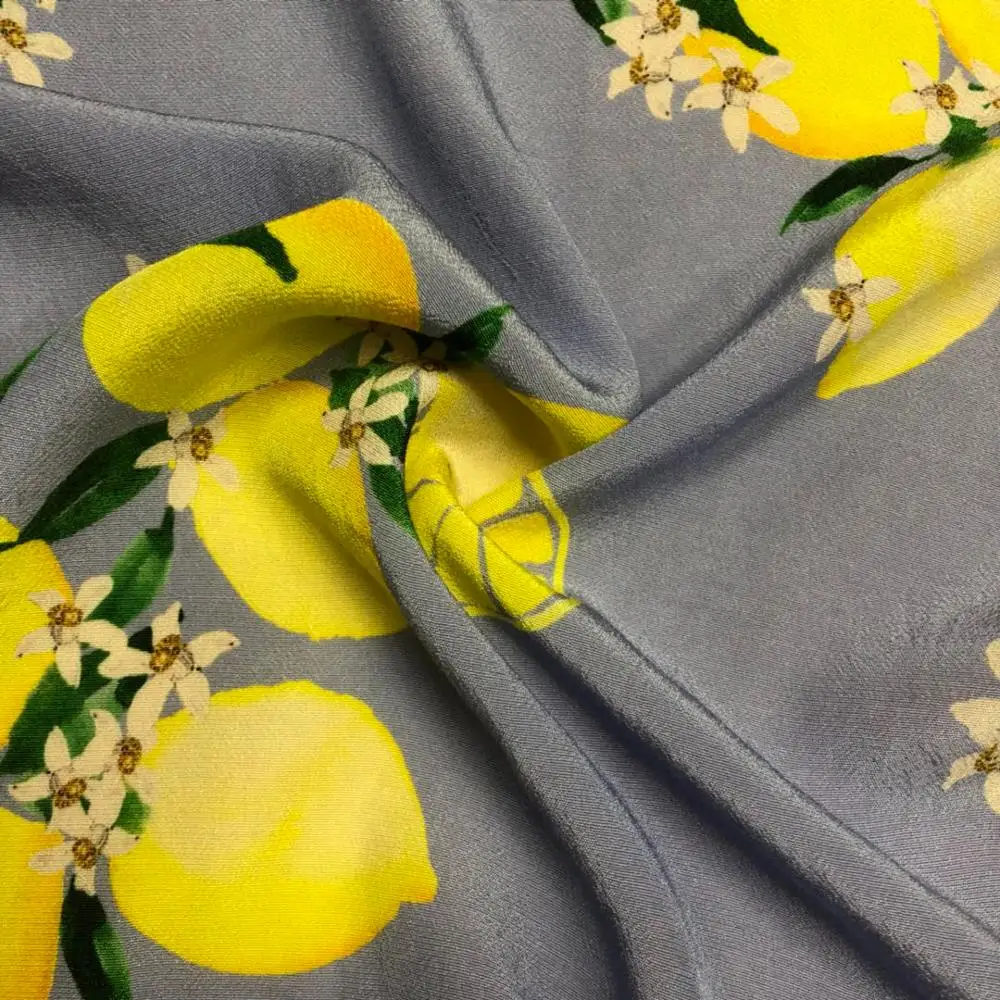 Шелковая ткань ручной работы из вискозы крепированной ткани с принтом или однотонной краской для платья женской одежды