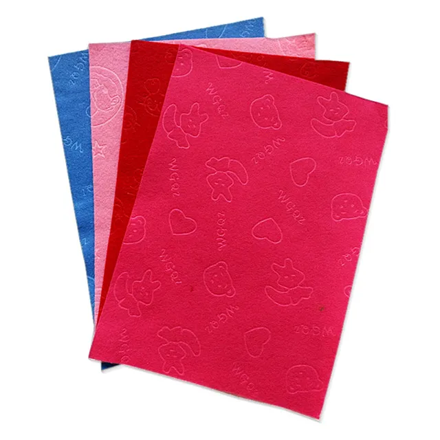 
Войлок с узором 