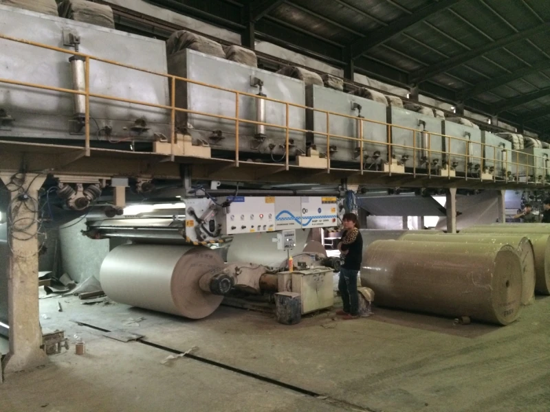 Машина для нанесения бумажного покрытия производства