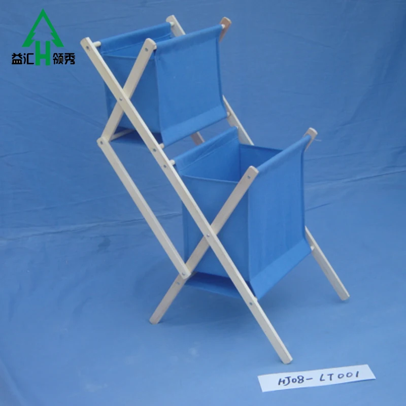 Белый деревянный журнал стойку