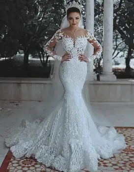 Sexy Luxury High Quality Ivory Beaded Sequined Wedding Dress Lace Appliques Bridal Gown with Sweep Train 2020 Bridal Gowns