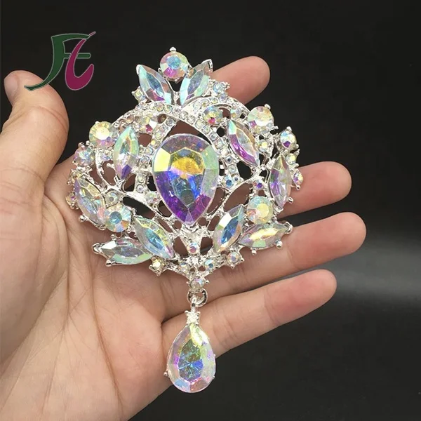 Bouquet De Strass Rouge Vif Pour Femmes, Broche En Forme De Feuille Corsage De Mariage En Cristal Alliage Antiallergique Design Elegant Et Festif