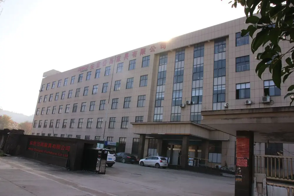Anji Daigao Furniture Co., Ltd. 1