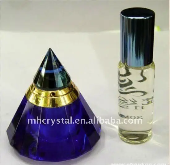 ブルーピラミッド型クリスタル香水瓶mh-x0498 - Buy クリスタル香水瓶 