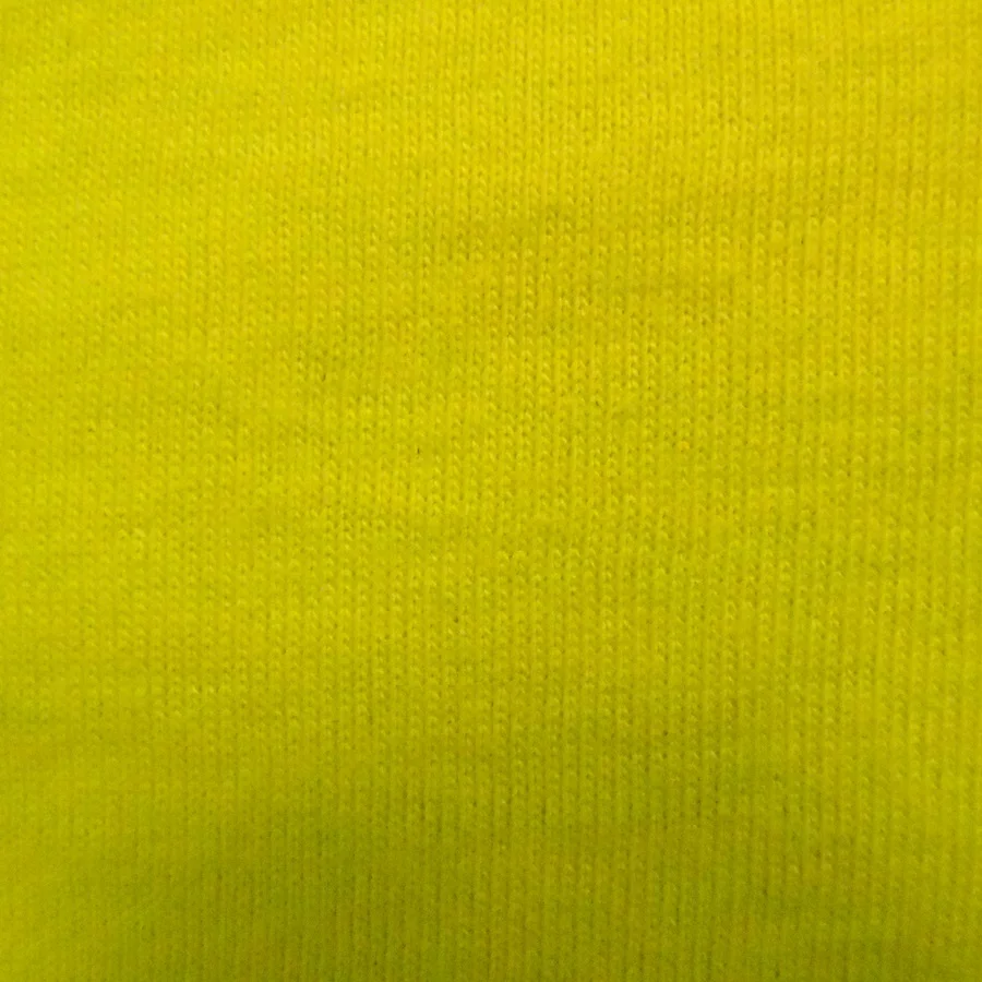 
 Однотонная футболка из 100% хлопка, мягкая на ощупь и уход за кожей  