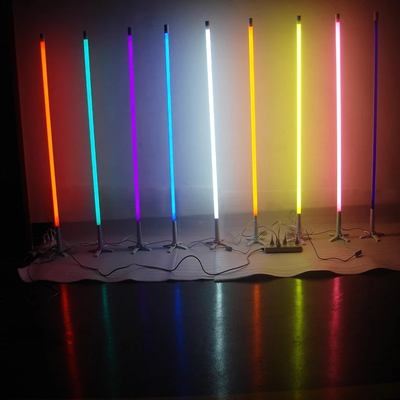 Neon tube length 134 cm, red | DecoWoerner